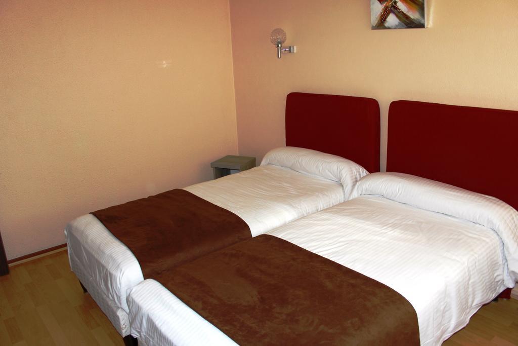 Hotel Saint-Hubert Kültér fotó